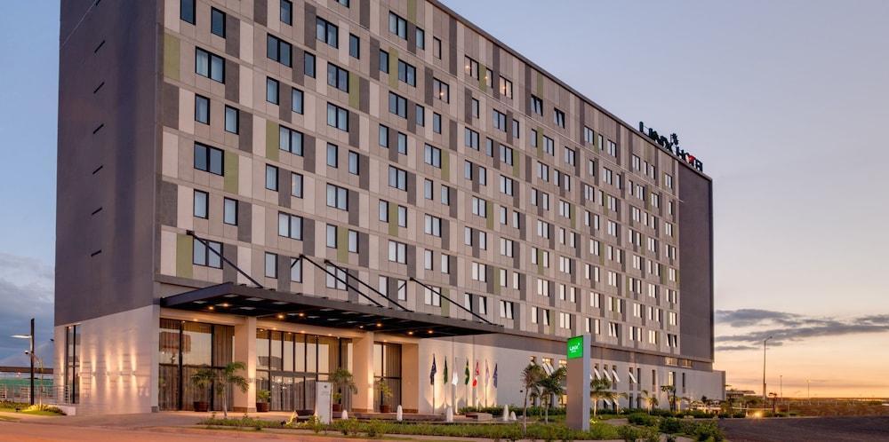 Linx Confins Hotel Bagian luar foto